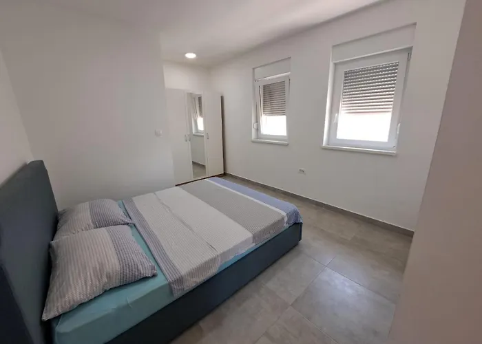 Apartment Tina *